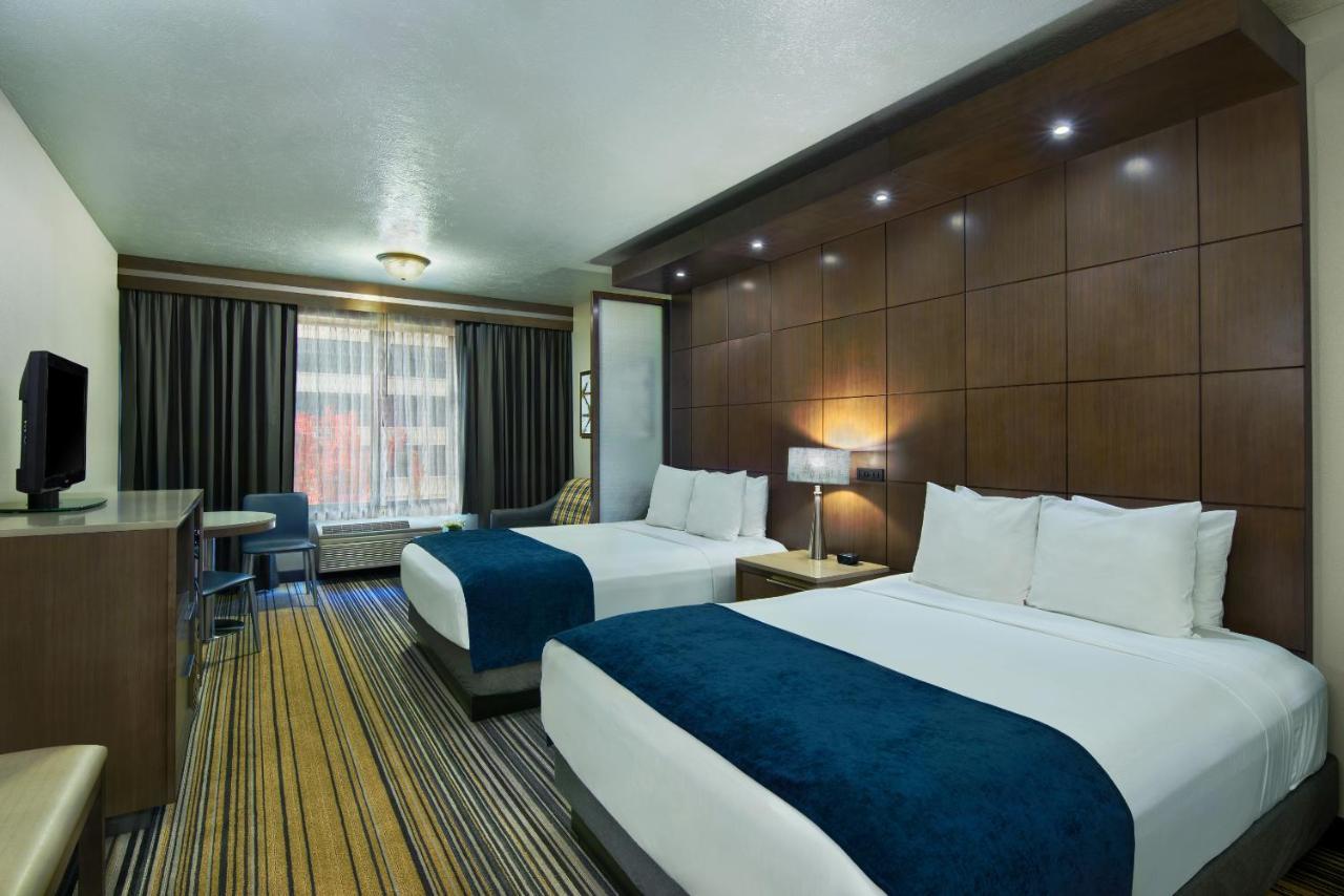 Oxford Suites Spokane Downtown Zewnętrze zdjęcie