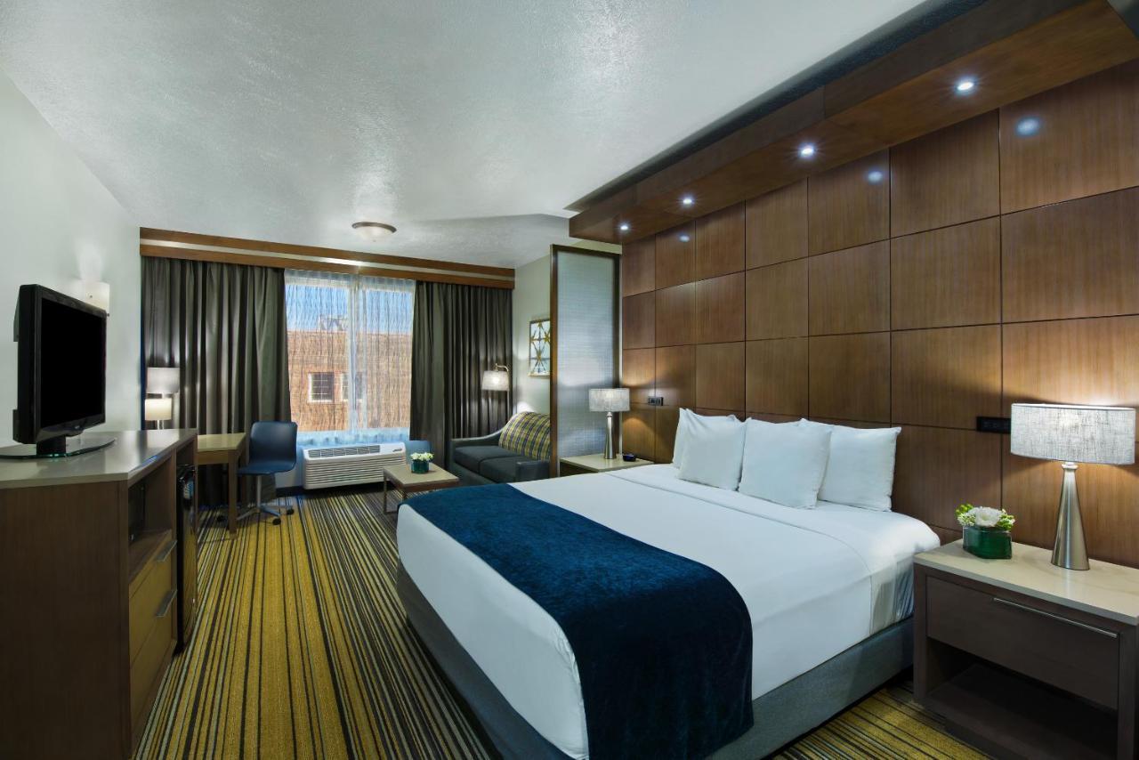 Oxford Suites Spokane Downtown Zewnętrze zdjęcie